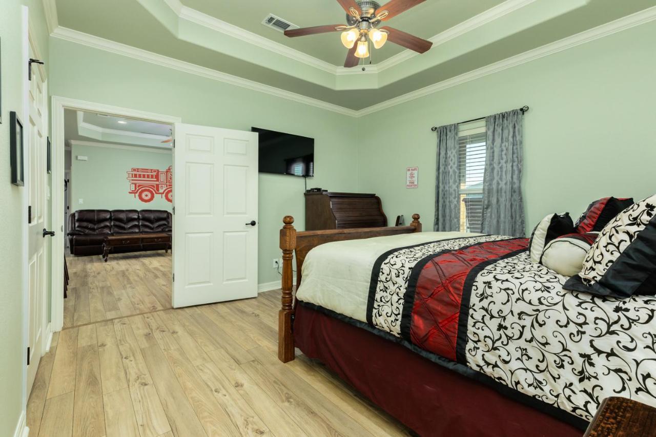 Villa The Firehouse Bolivar Peninsula Exterior foto